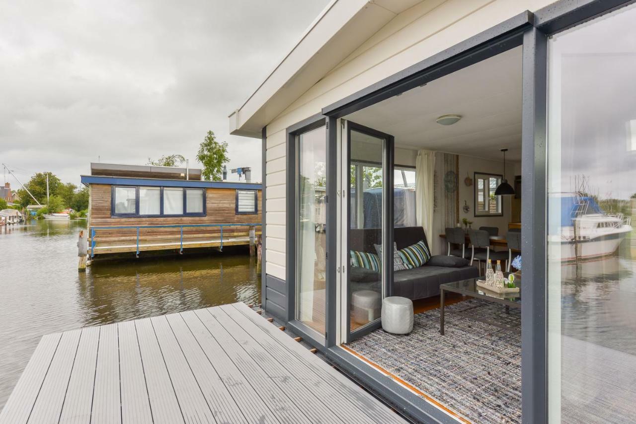 Bright And Comfortable Houseboat Aalsmeer Dış mekan fotoğraf