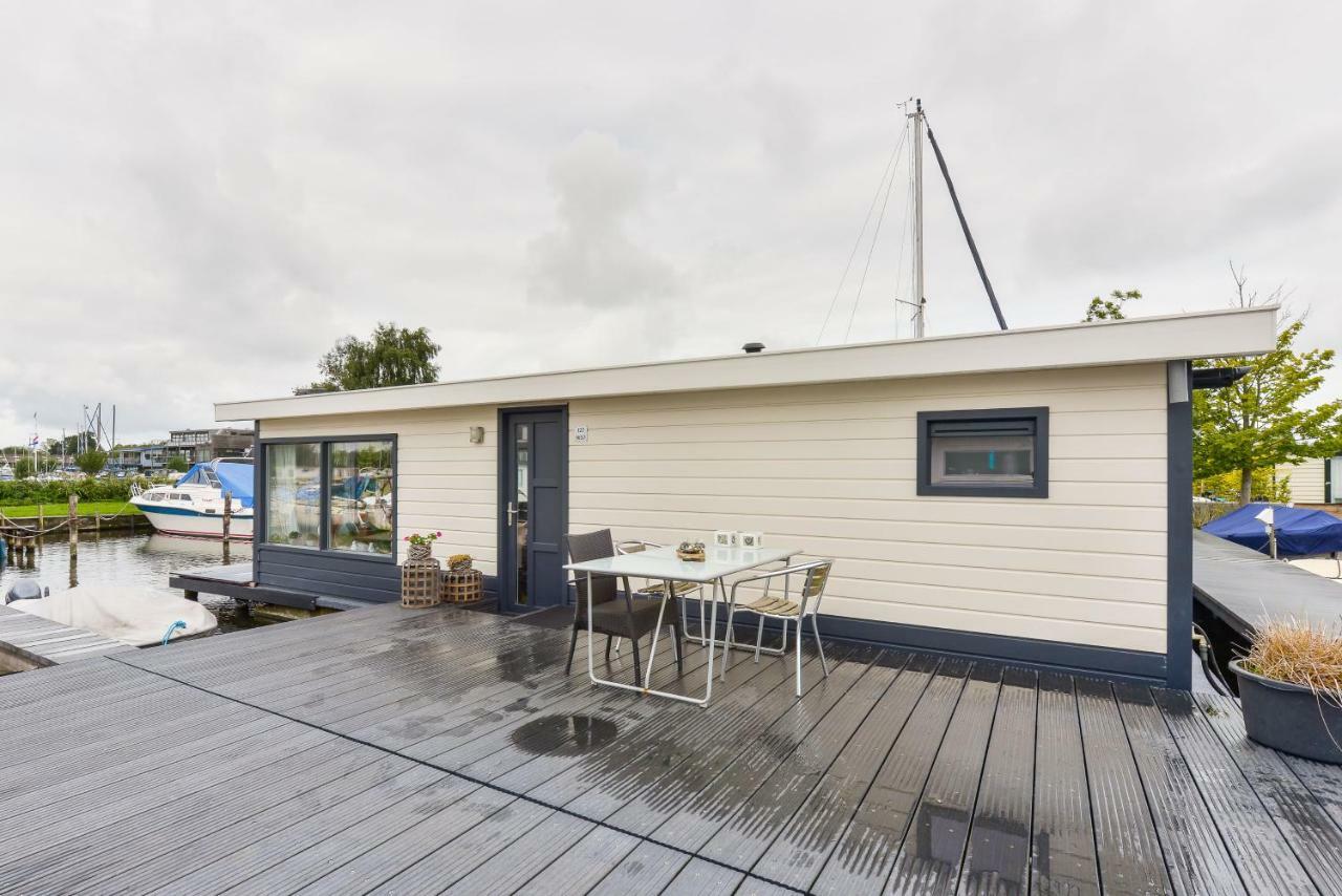 Bright And Comfortable Houseboat Aalsmeer Dış mekan fotoğraf